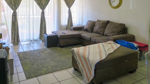 2 Bedroom Property for Sale in Erand Gardens Gauteng