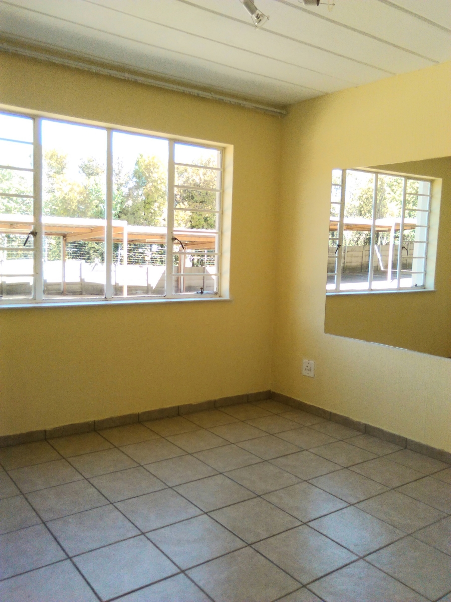 2 Bedroom Property for Sale in Malanshof Gauteng