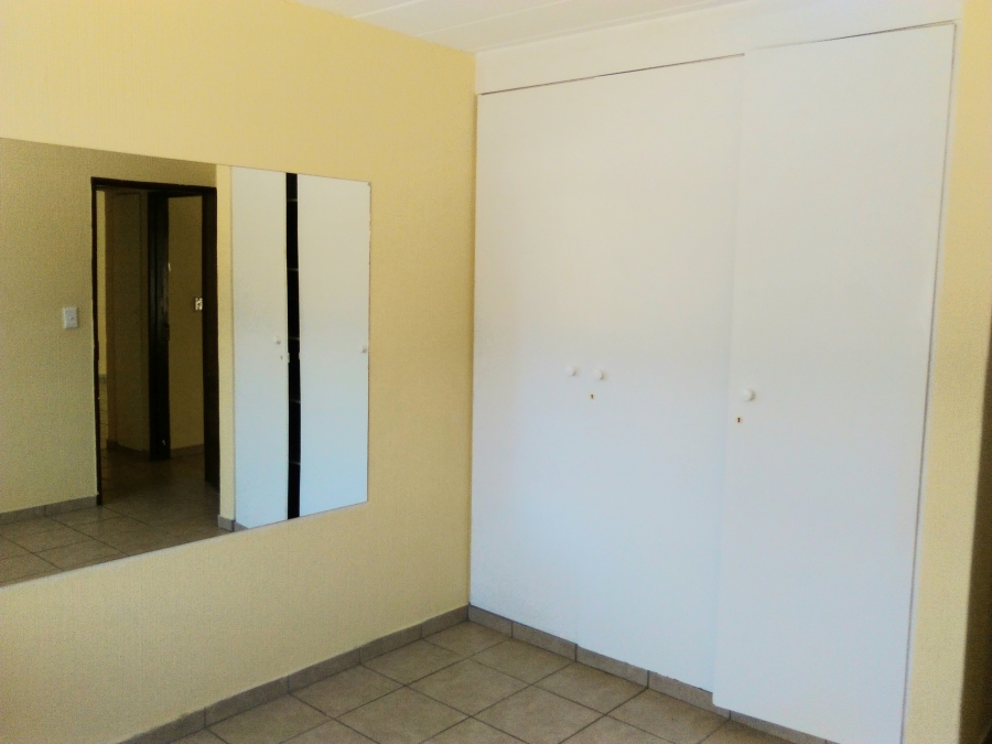 2 Bedroom Property for Sale in Malanshof Gauteng