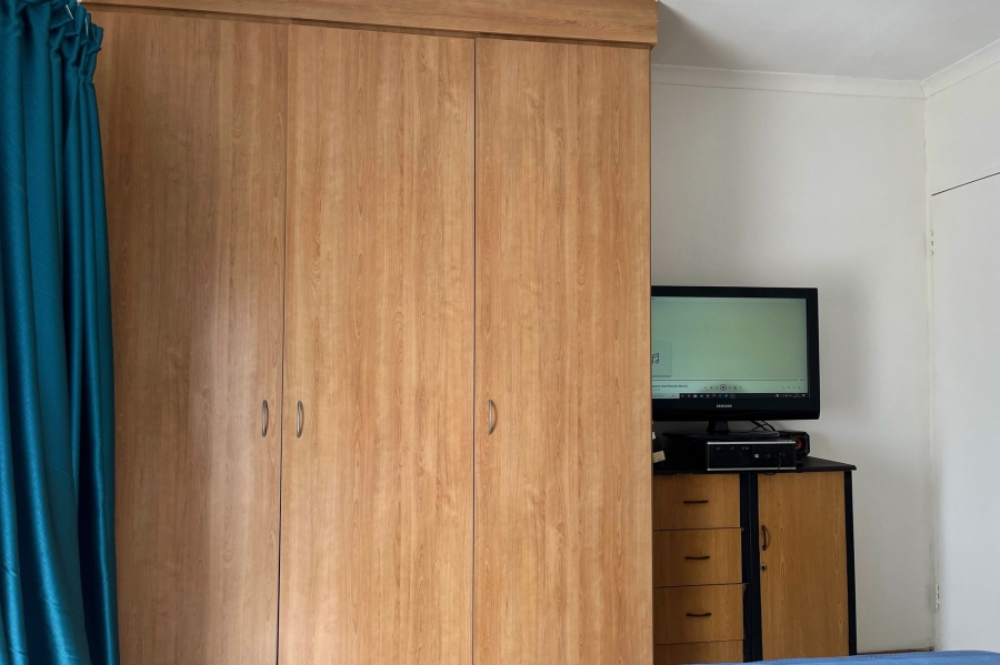 2 Bedroom Property for Sale in Florida Glen Gauteng