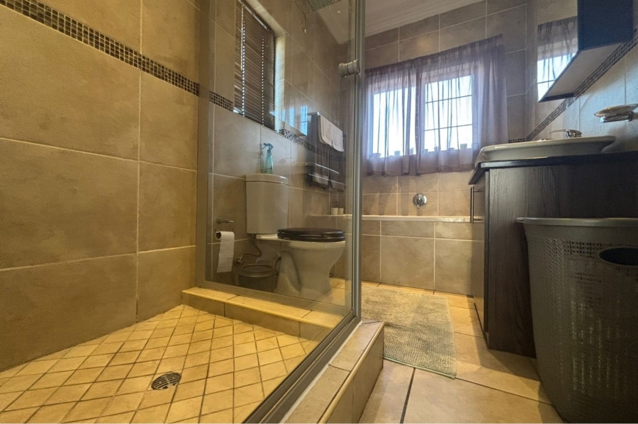 3 Bedroom Property for Sale in Thatchfield Estate Gauteng