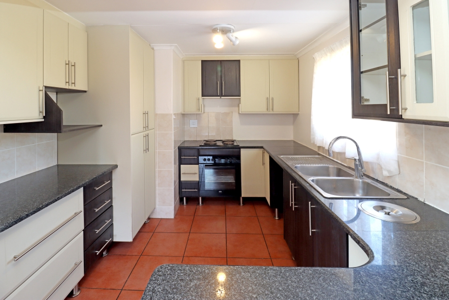 4 Bedroom Property for Sale in Barbeque Downs Gauteng