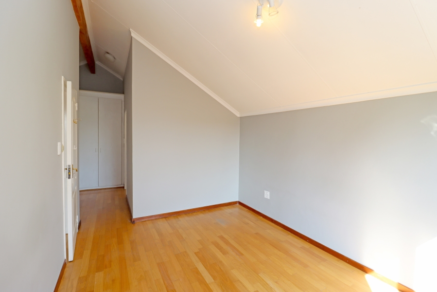 4 Bedroom Property for Sale in Barbeque Downs Gauteng