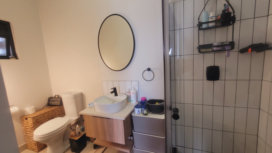 2 Bedroom Property for Sale in Mulbarton Gauteng