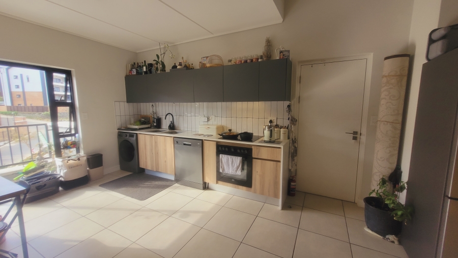 2 Bedroom Property for Sale in Mulbarton Gauteng