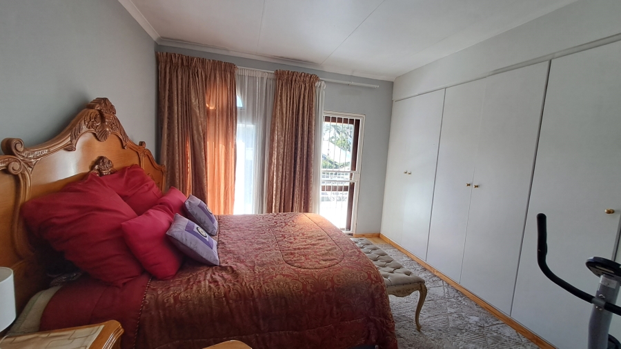 4 Bedroom Property for Sale in Jordaan Park Gauteng