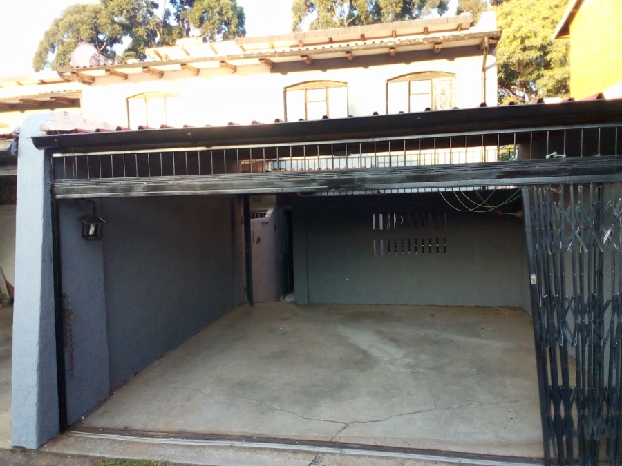 3 Bedroom Property for Sale in Rosettenville Gauteng