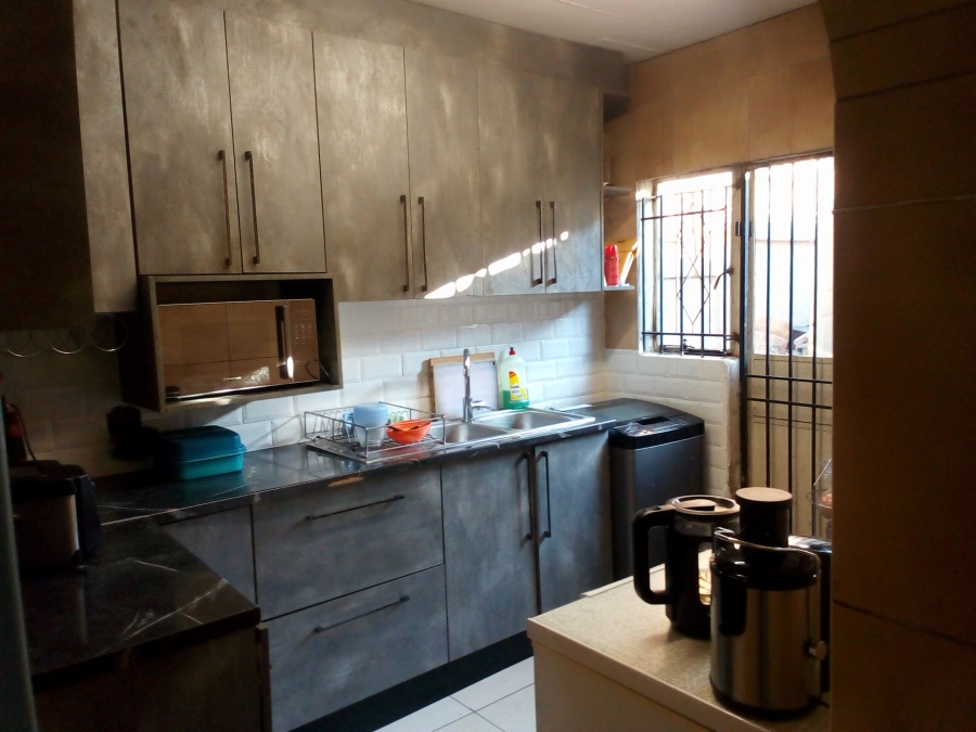 3 Bedroom Property for Sale in Rosettenville Gauteng
