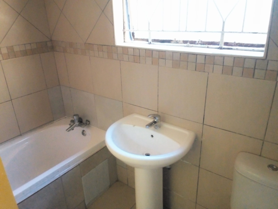 3 Bedroom Property for Sale in Rosettenville Gauteng