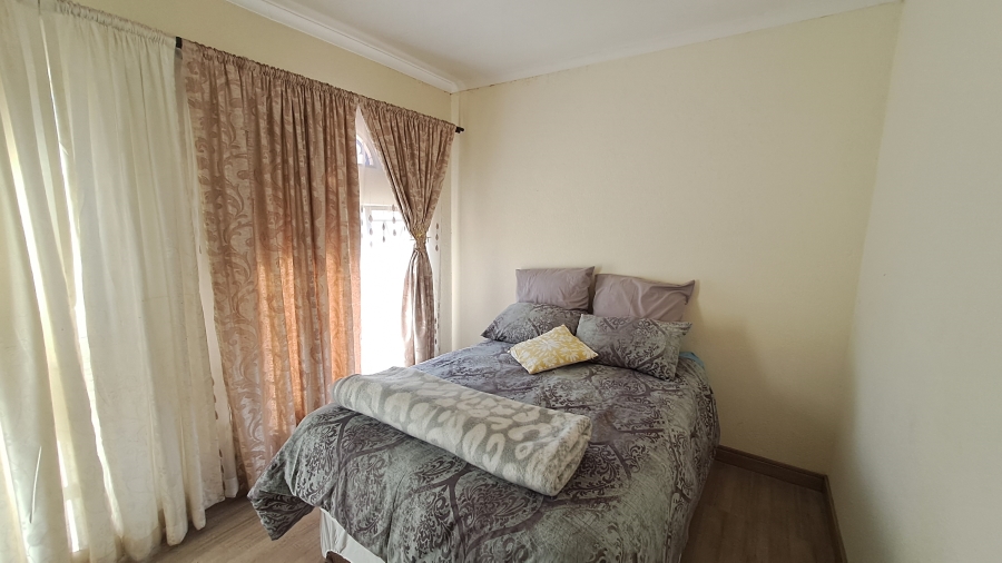 3 Bedroom Property for Sale in Jordaan Park Gauteng