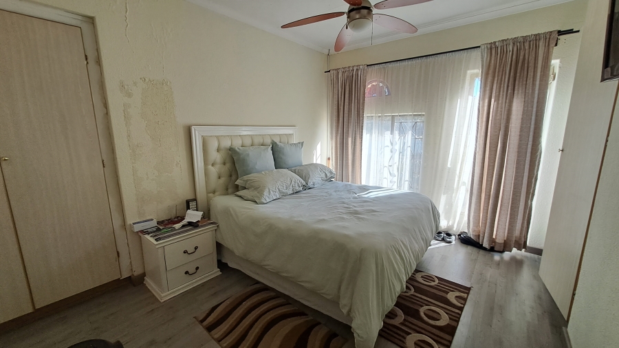 3 Bedroom Property for Sale in Jordaan Park Gauteng