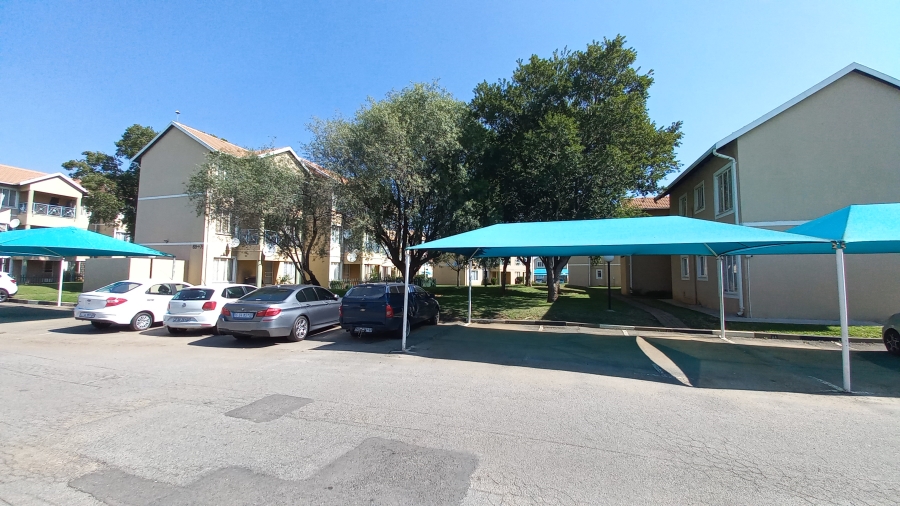 2 Bedroom Property for Sale in Parkdene Gauteng