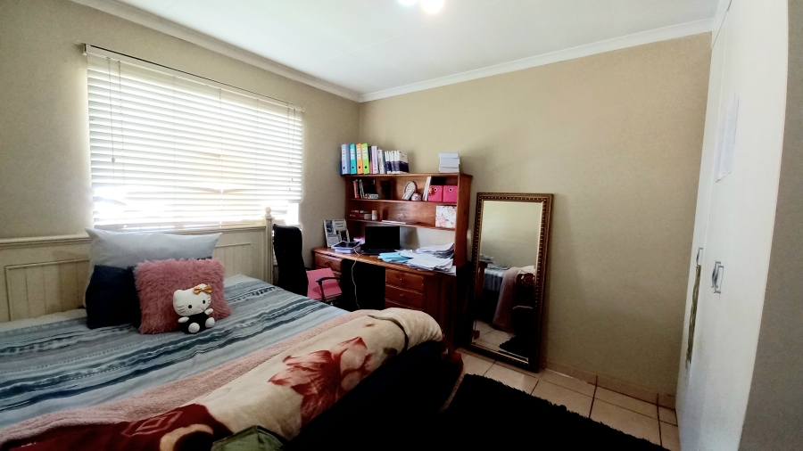 2 Bedroom Property for Sale in Parkdene Gauteng