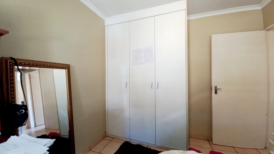2 Bedroom Property for Sale in Parkdene Gauteng