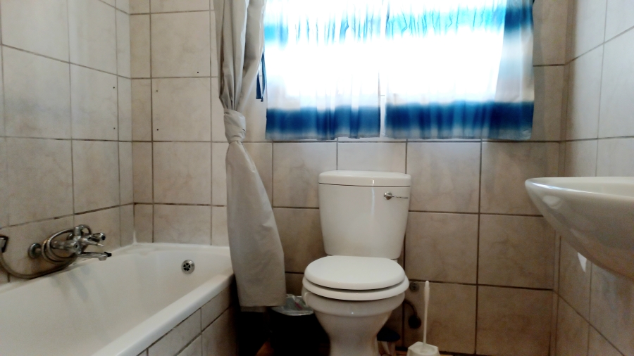 2 Bedroom Property for Sale in Parkdene Gauteng