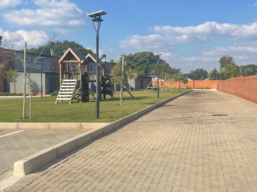 3 Bedroom Property for Sale in Sinoville Gauteng