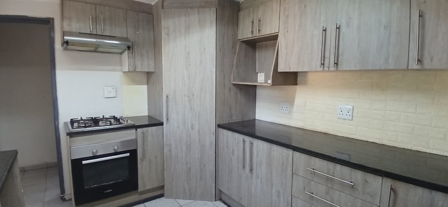 3 Bedroom Property for Sale in Meyerton Central Gauteng