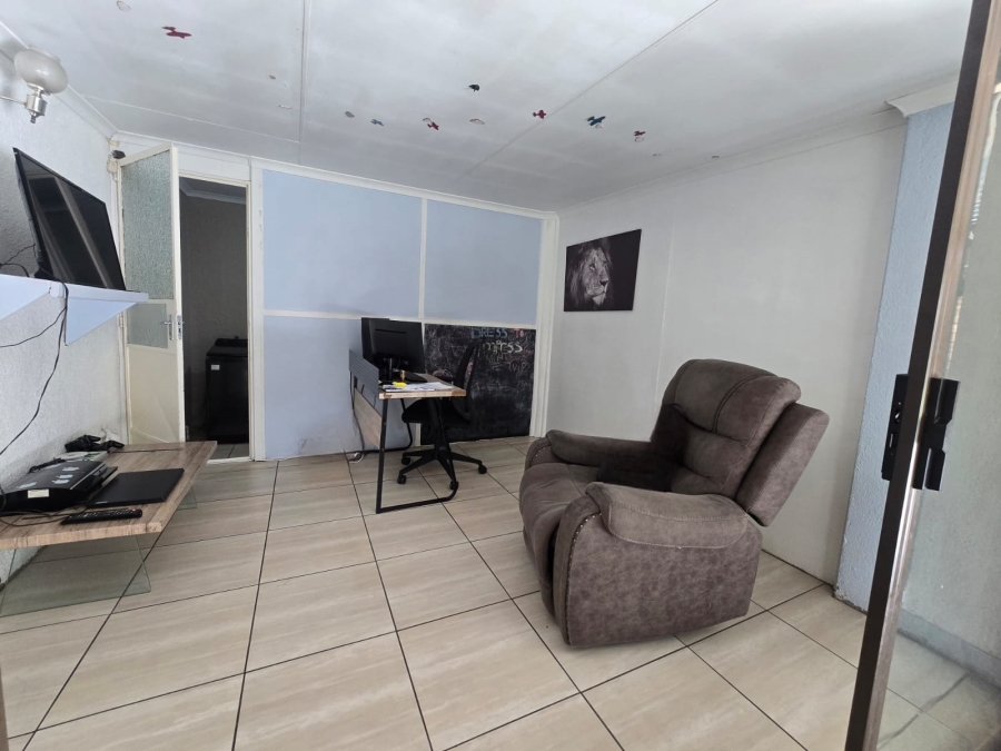 4 Bedroom Property for Sale in Randhart Gauteng