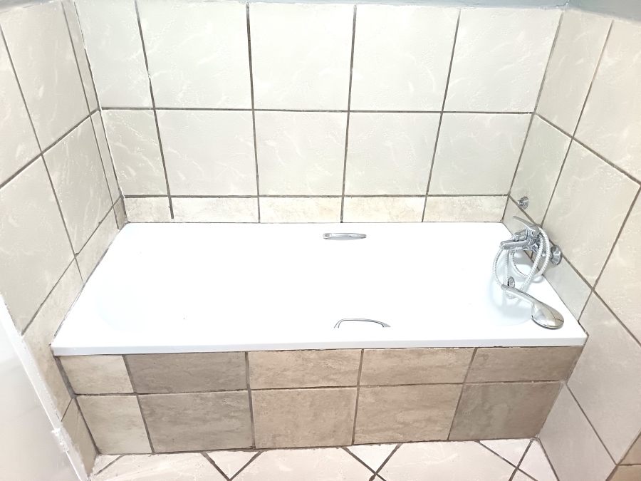 2 Bedroom Property for Sale in Brakpan North Gauteng
