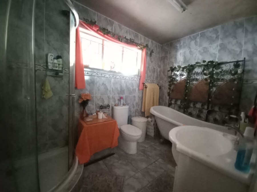 4 Bedroom Property for Sale in Brenthurst Gauteng