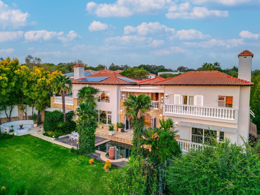 5 Bedroom Property for Sale in Dainfern Golf Estate Gauteng