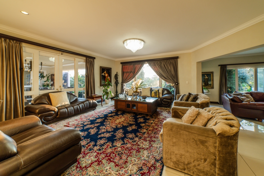 5 Bedroom Property for Sale in Dainfern Golf Estate Gauteng