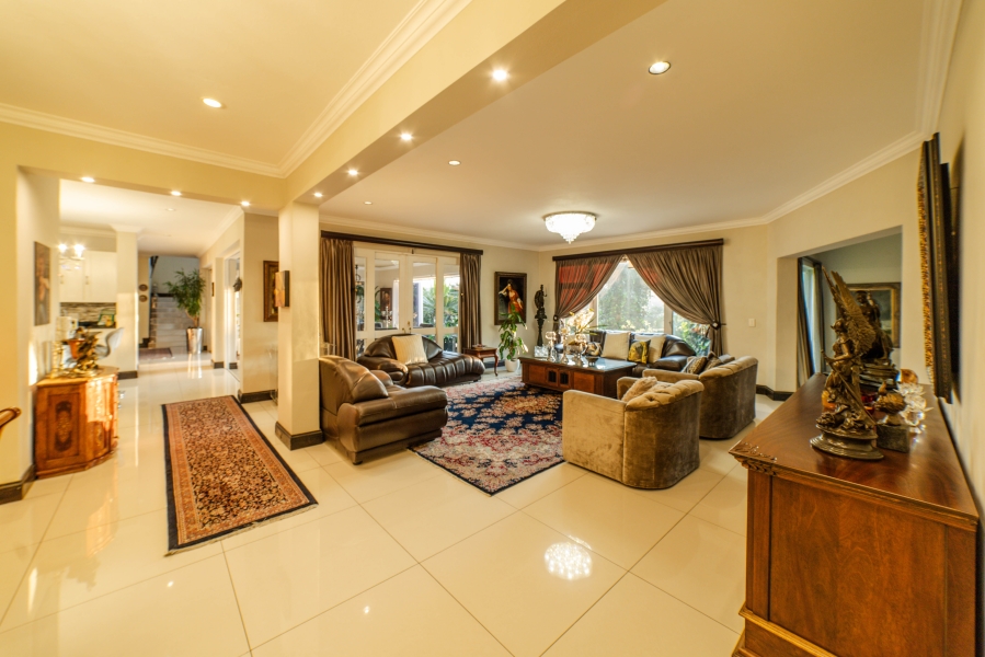 5 Bedroom Property for Sale in Dainfern Golf Estate Gauteng