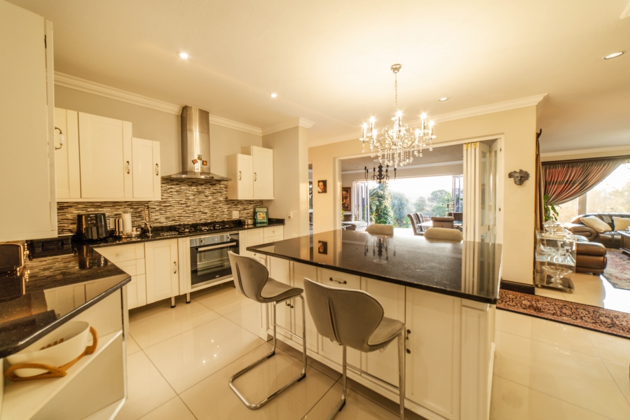 5 Bedroom Property for Sale in Dainfern Golf Estate Gauteng