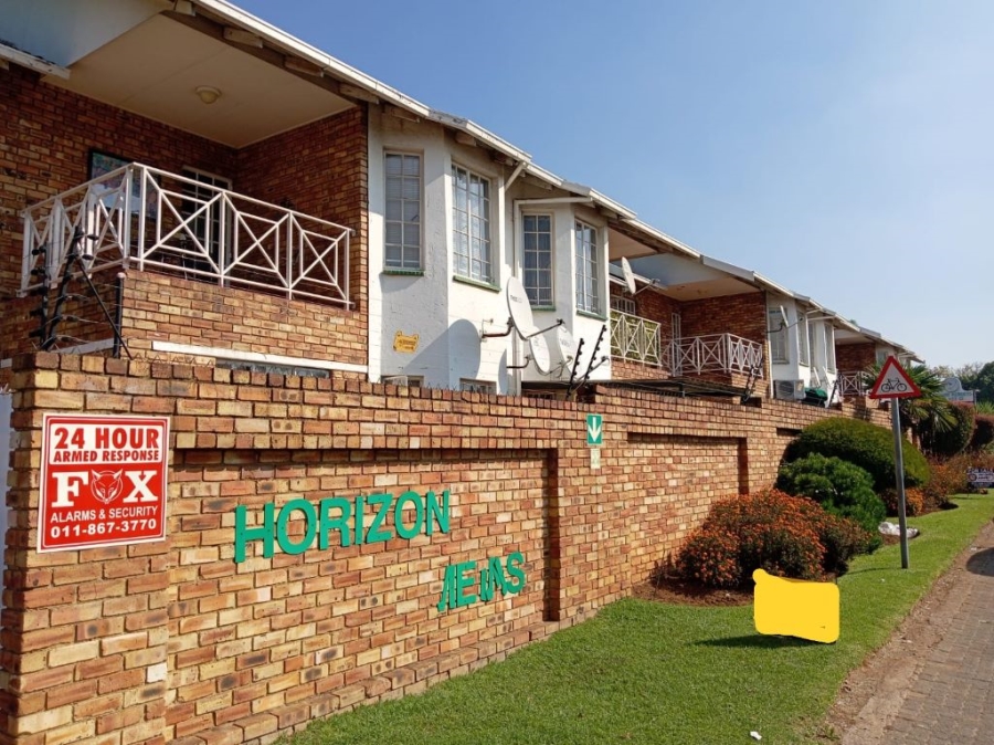 2 Bedroom Property for Sale in Brackenhurst Gauteng