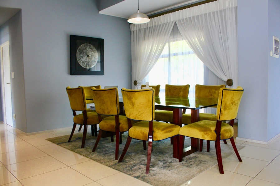 To Let 3 Bedroom Property for Rent in Oaklands Gauteng