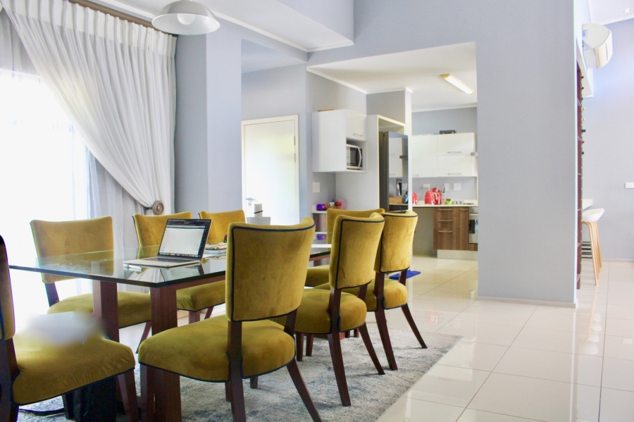 To Let 3 Bedroom Property for Rent in Oaklands Gauteng