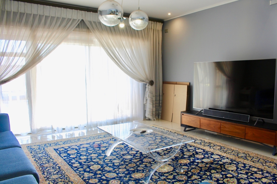 To Let 3 Bedroom Property for Rent in Oaklands Gauteng