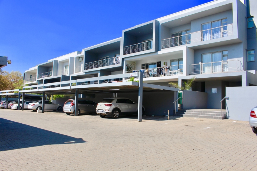 To Let 3 Bedroom Property for Rent in Oaklands Gauteng