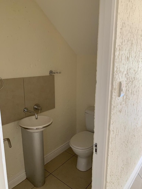 To Let 2 Bedroom Property for Rent in Morningside Gauteng