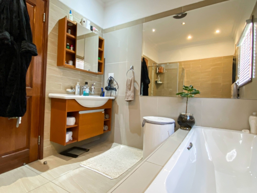4 Bedroom Property for Sale in Hyde Park Gauteng