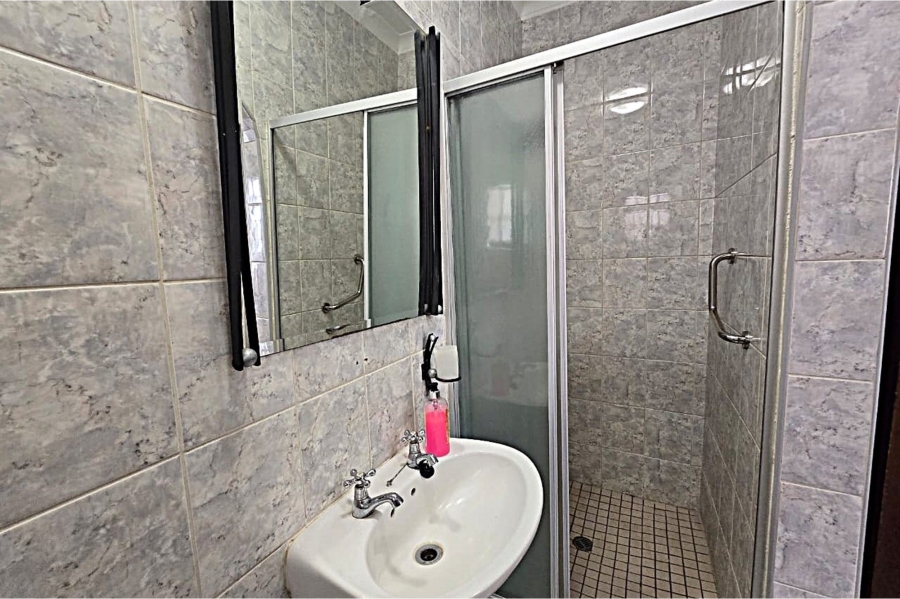 5 Bedroom Property for Sale in Wonderboom Gauteng