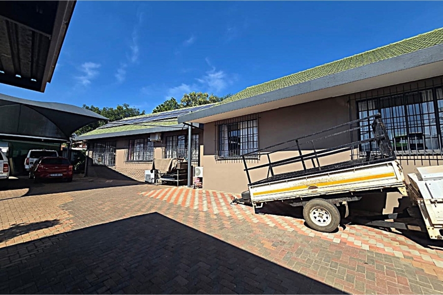 5 Bedroom Property for Sale in Wonderboom Gauteng