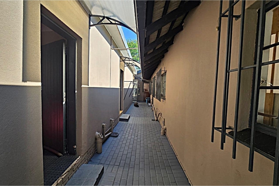 5 Bedroom Property for Sale in Wonderboom Gauteng