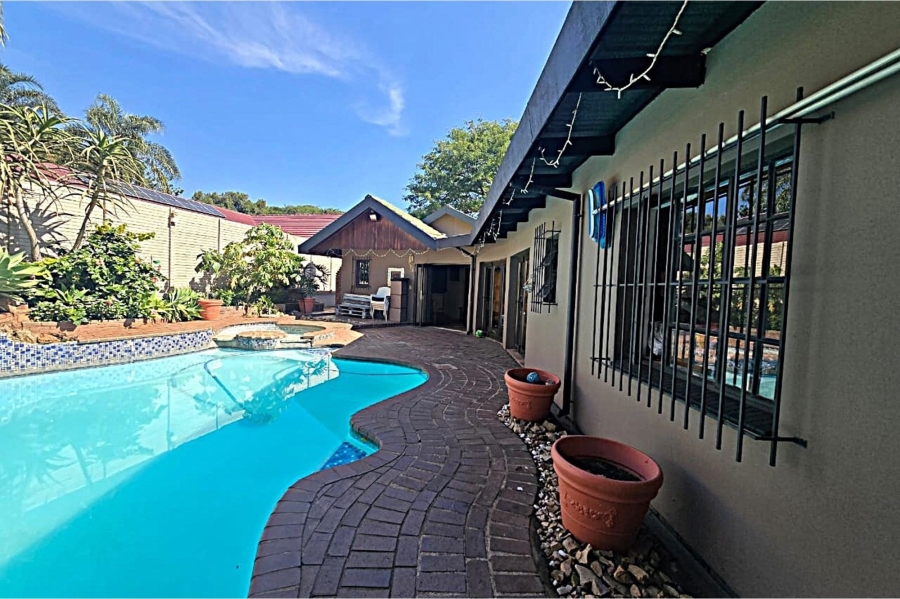 5 Bedroom Property for Sale in Wonderboom Gauteng