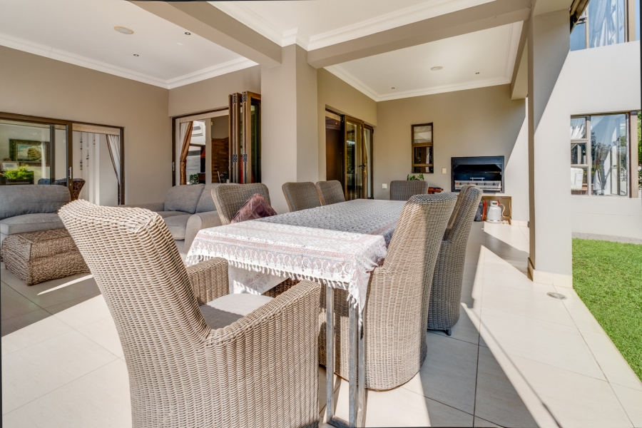 4 Bedroom Property for Sale in Bryanston Gauteng
