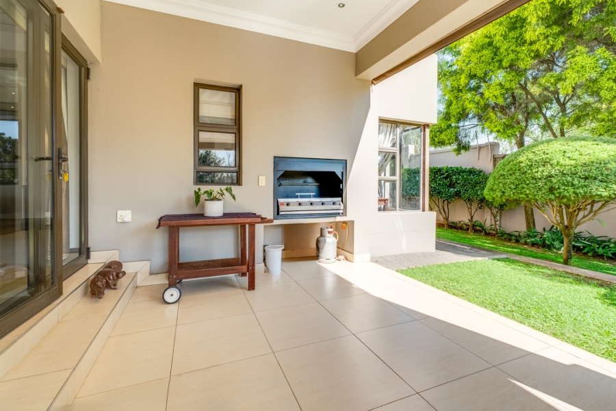 4 Bedroom Property for Sale in Bryanston Gauteng