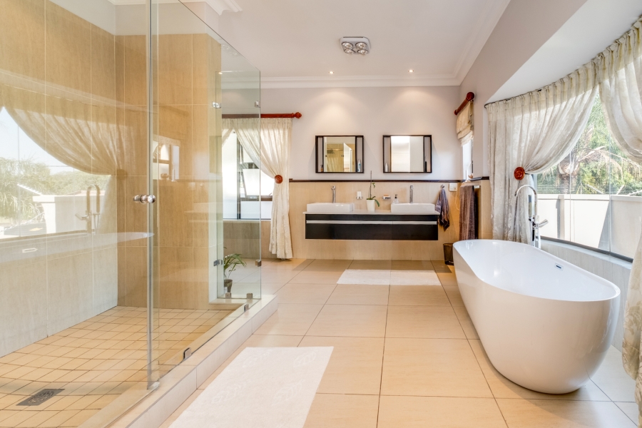 4 Bedroom Property for Sale in Bryanston Gauteng