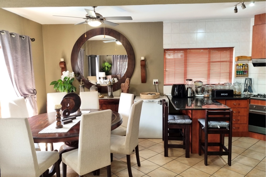 4 Bedroom Property for Sale in Moreleta Park Gauteng