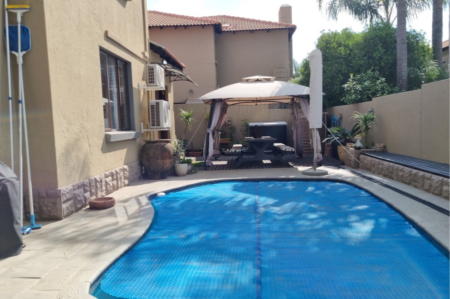 4 Bedroom Property for Sale in Moreleta Park Gauteng