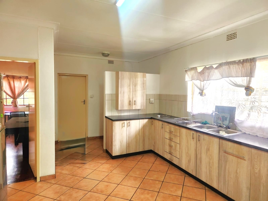 4 Bedroom Property for Sale in Doringkloof Gauteng