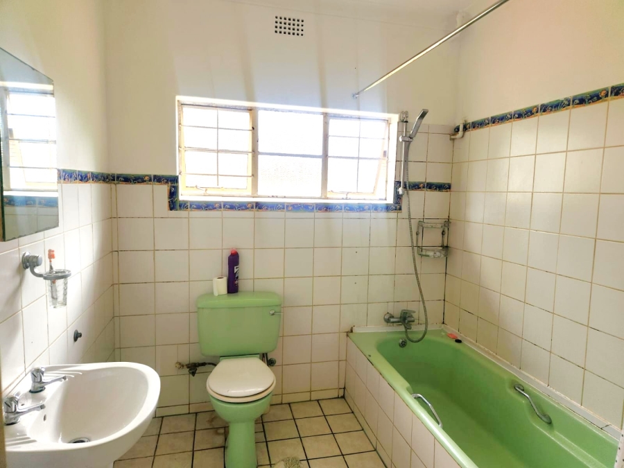 4 Bedroom Property for Sale in Doringkloof Gauteng