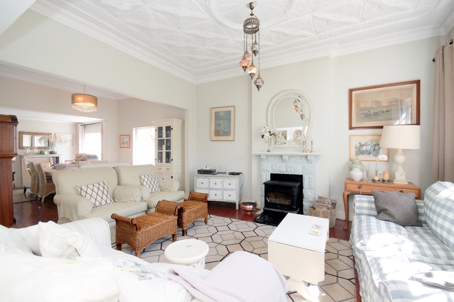 To Let 2 Bedroom Property for Rent in Parkhurst Gauteng