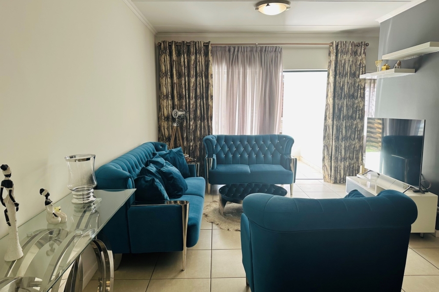 To Let 3 Bedroom Property for Rent in Olivedale Gauteng