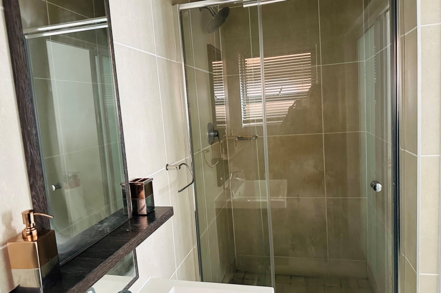 To Let 3 Bedroom Property for Rent in Olivedale Gauteng