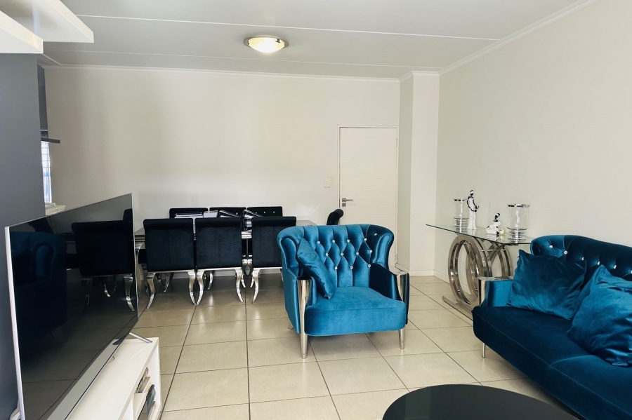 To Let 3 Bedroom Property for Rent in Olivedale Gauteng